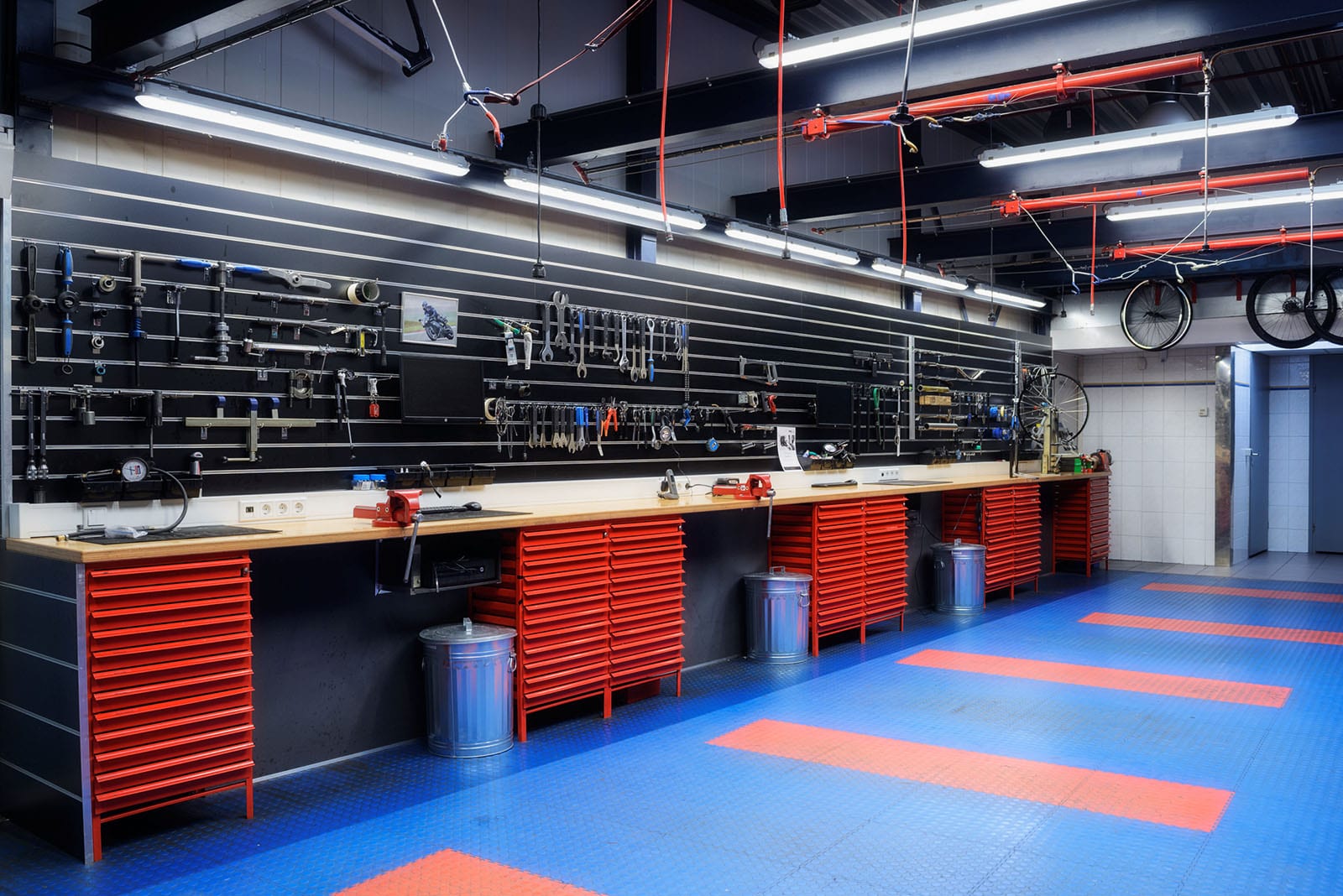 Taller de bicicletas B-BIKES